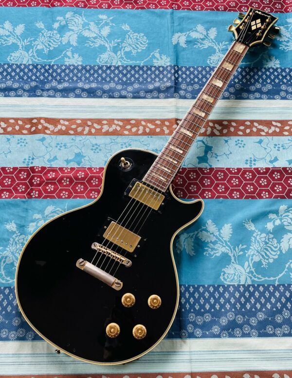 Guitare électrique Morris Les Paul type Black Beauty, housse Thomann, révision luthier Amal (28.11.24)