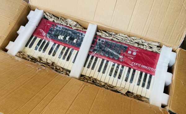 Clavier synthé orgue Nord Electro 6D 61 touches n°EO15975, carton, alim, housse Nord ajoutée – Image 9